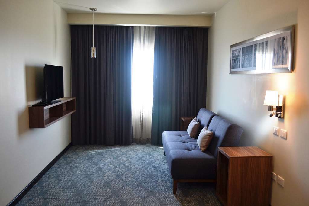 Hampton Inn & Suites By Hilton Salamanca Bajio Quarto foto